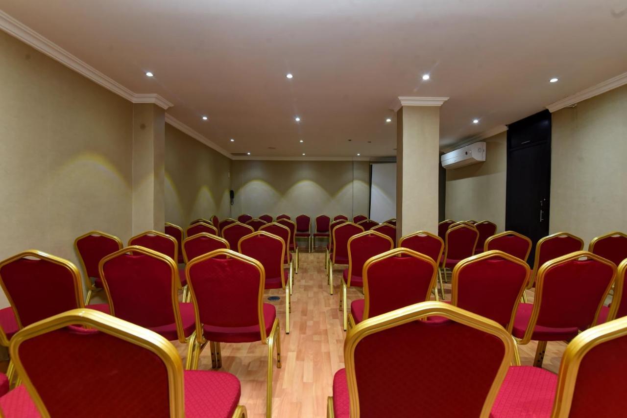 Oyo 411 Moon Hotel Dammam Exterior photo