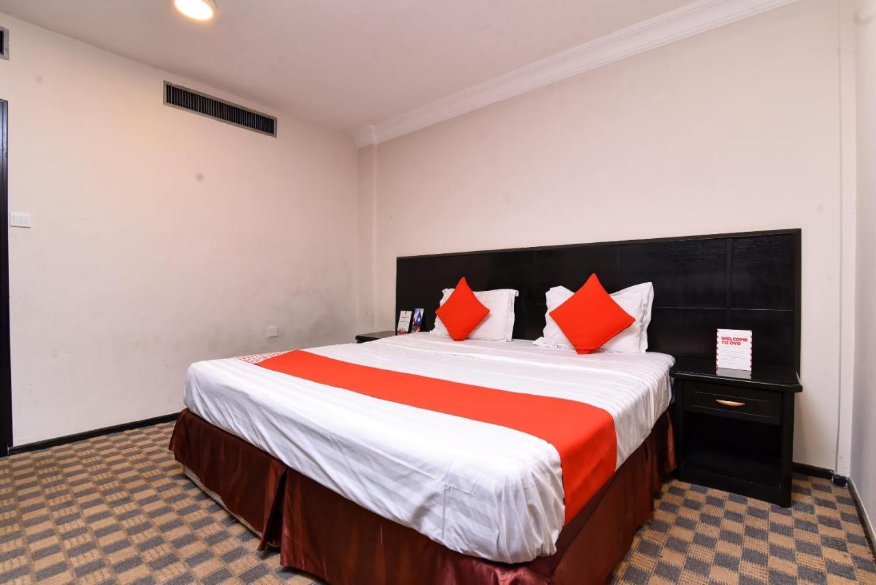 Oyo 411 Moon Hotel Dammam Exterior photo