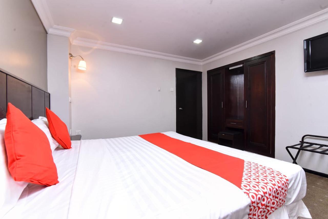 Oyo 411 Moon Hotel Dammam Exterior photo